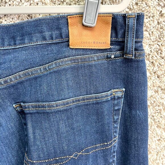 Lucky Brand Jeans Men’s 40x32 410 Athletic Straight Dark Wash Denim - Picture 6 of 7